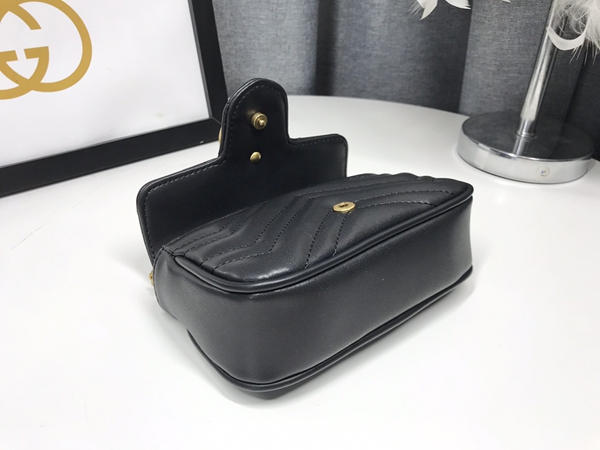 激安グッチバッグコピー角部分ディテール